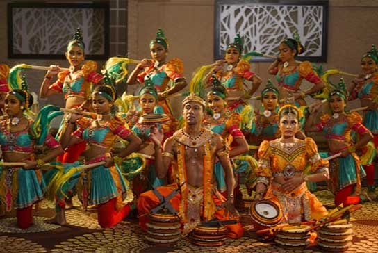 Vinyasaa Academy of Fine Arts performing traditional Sri Lankan dance