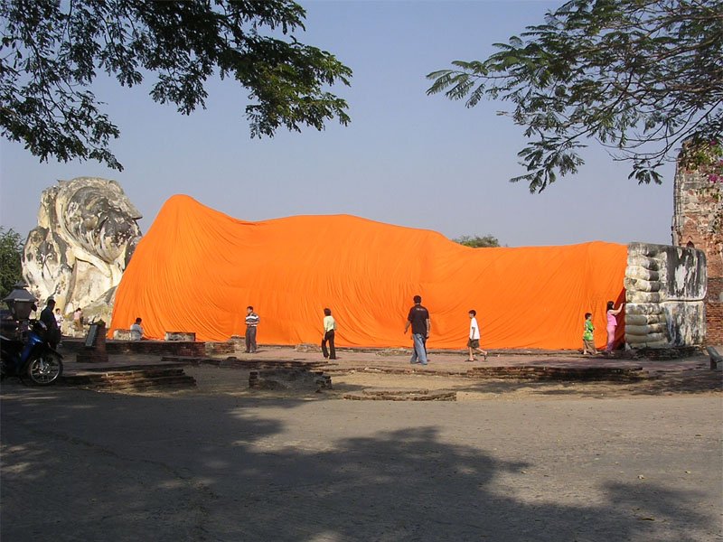 Wat Lokayasutharam, Ayutthaya, Thailand